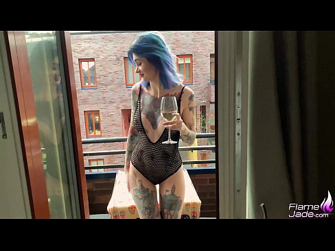 ❤️ Te kotiro tino nui e ngotea ana me te karepe me te whana i raro i te rangi tuwhera ❌ Video Fucking  i mi.porn-evooli.ru ❌